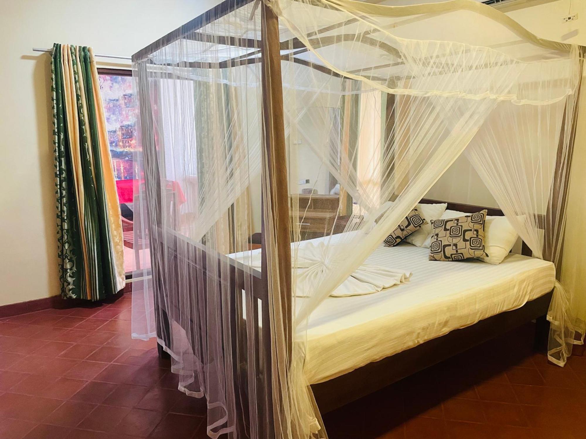 Island House Hotel Dikwella Ngoại thất bức ảnh