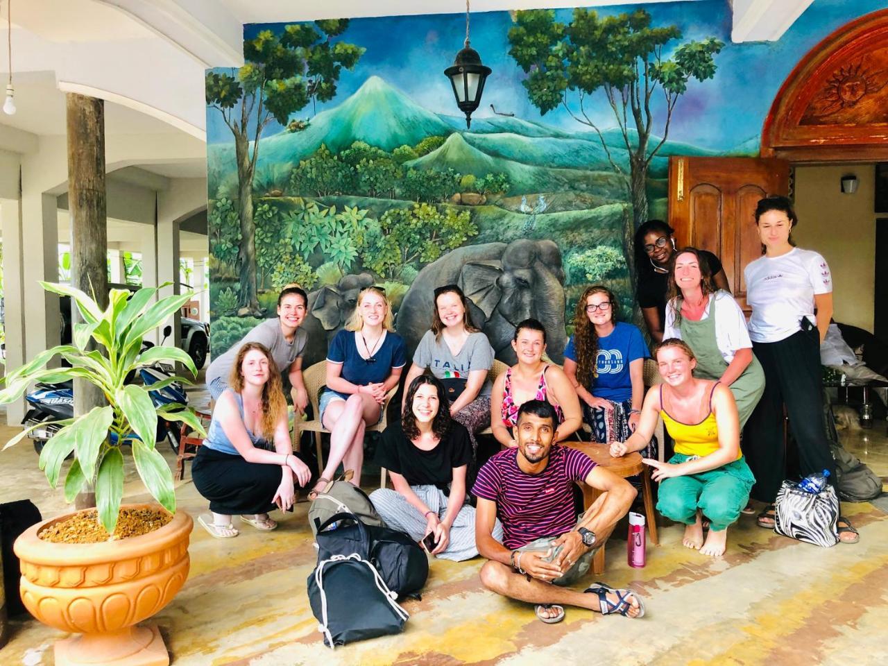 Island House Hotel Dikwella Ngoại thất bức ảnh